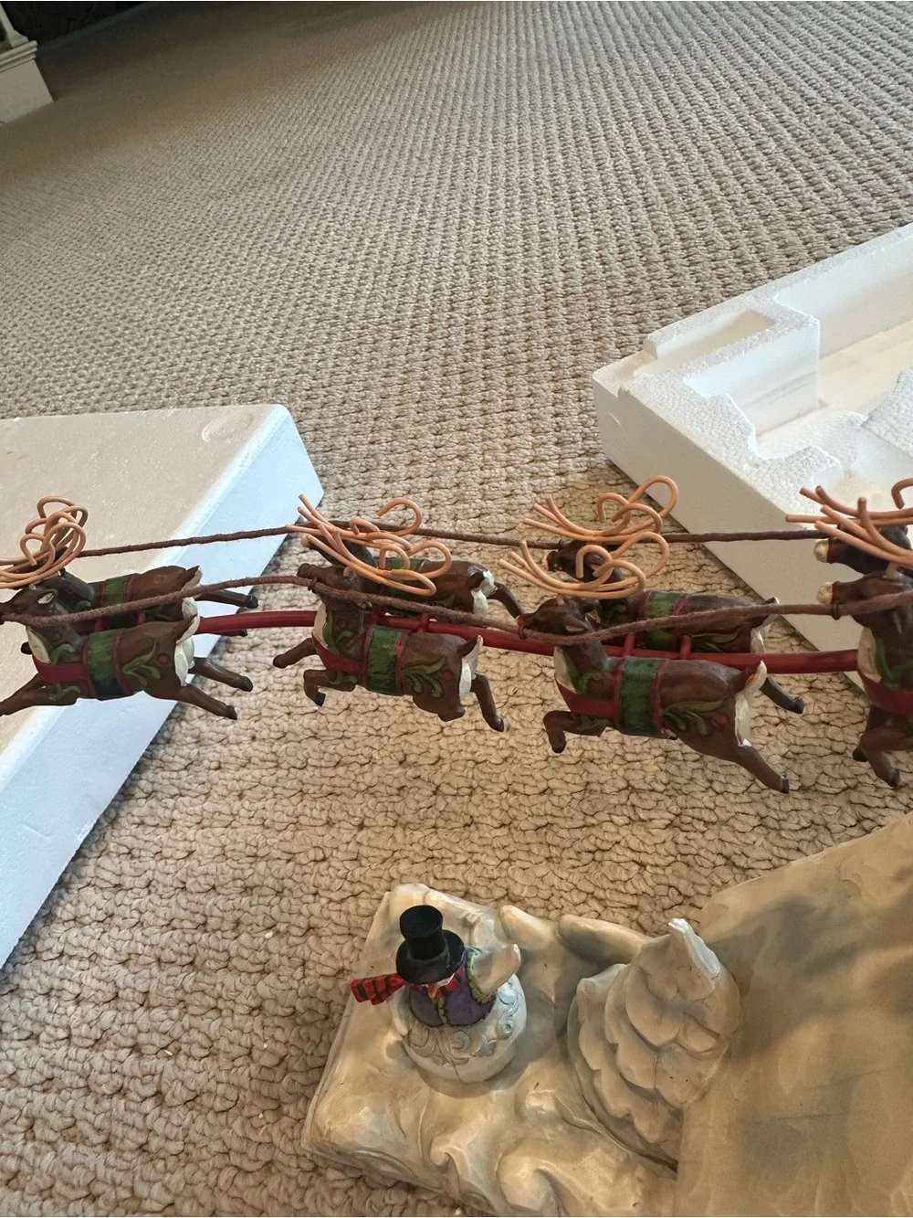 Jim Shore Festive Winter Santa Sleigh & Reindeer Holiday Figurine - White